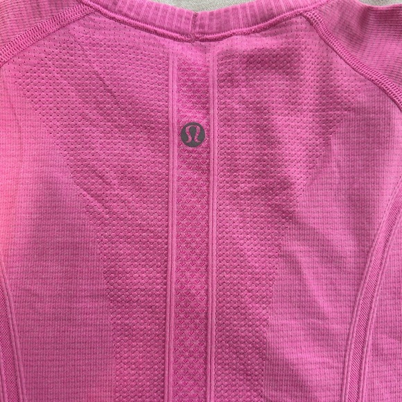 hot pink lululemon swiftly tech top - Picture 7 of 7